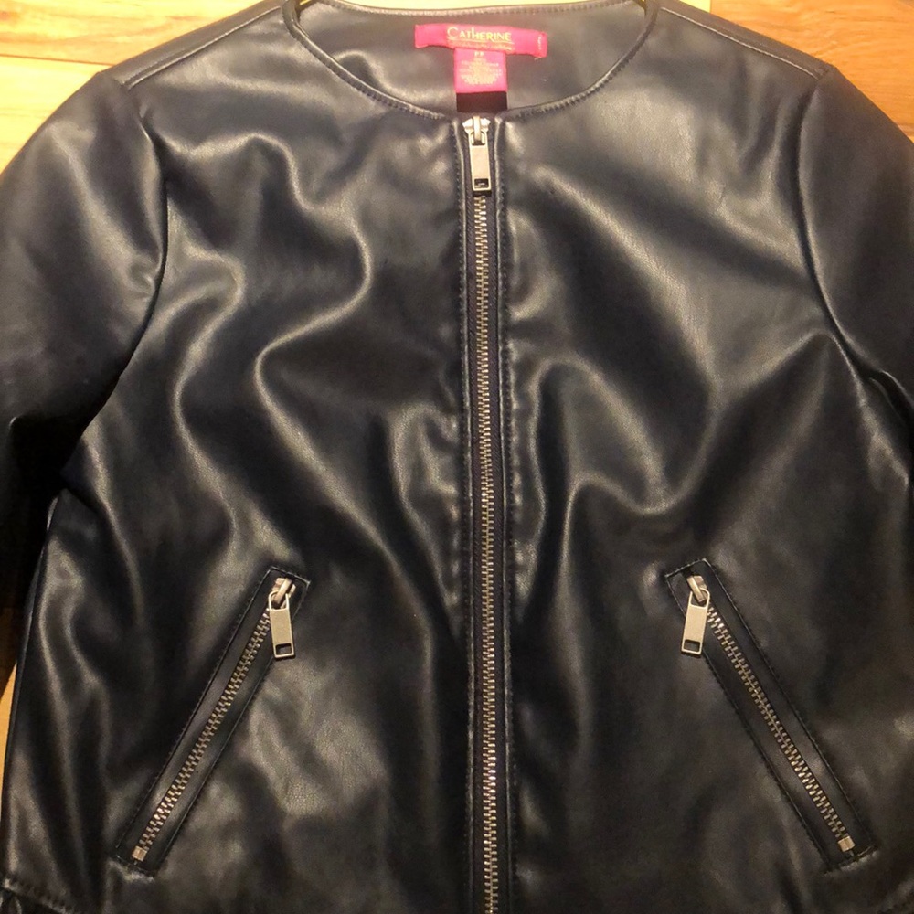 Jacket - Picture 2 of 7